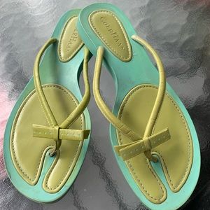 Cole Haan leather flip flop/thong with bow